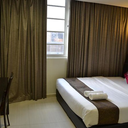 Eazy Hotel At Ampang Batu Empat Extérieur photo